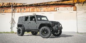 Jeep Wrangler with XF Off-Road XF-212